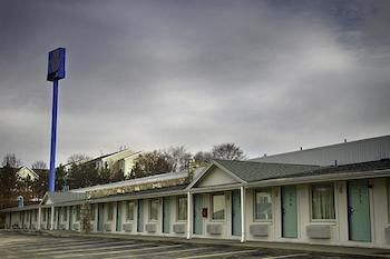 Rodeway Hotel